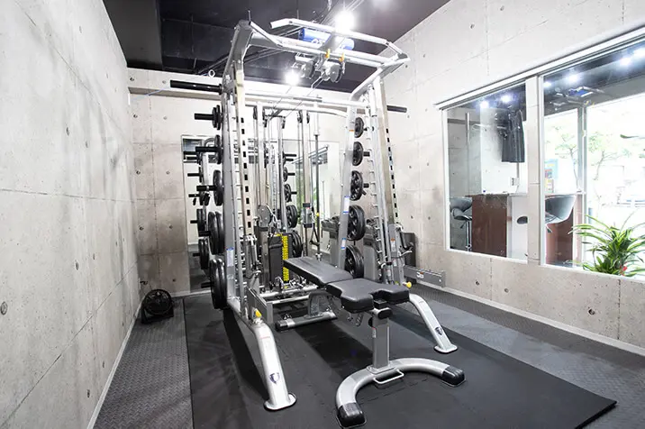 パーソナルジムBASIS秋葉原店のジムスペース