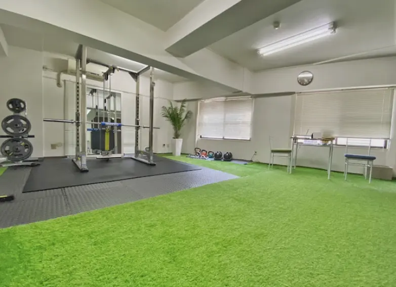 ビーコンセプト立川店のジム内スペース