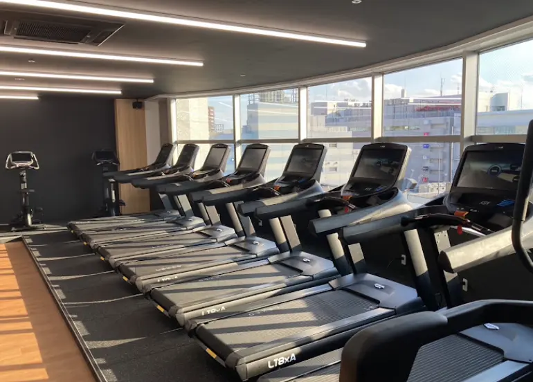 FIT PLACE24 町田店のジム内