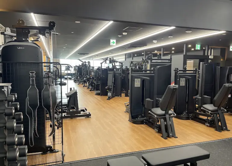 FIT PLACE24 町田店のジム内