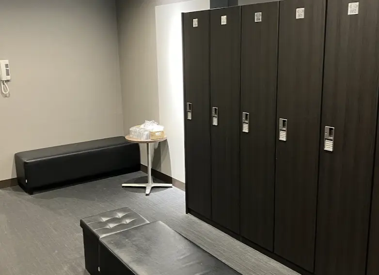ライザップ高崎店のロッカールーム