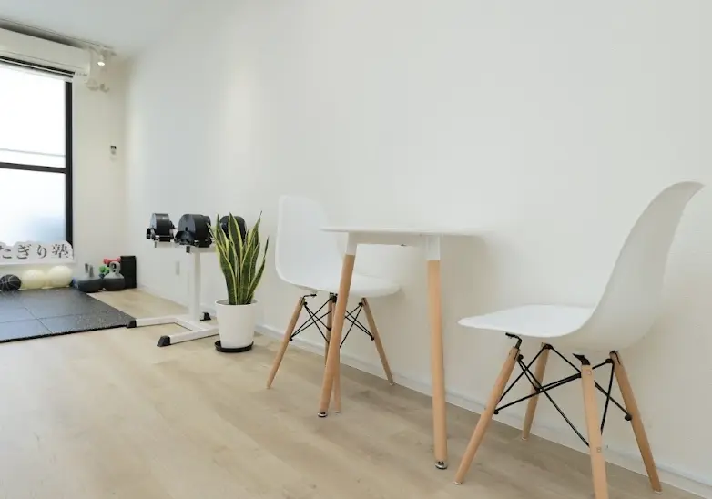 かたぎり塾 北千住店のジム内画像