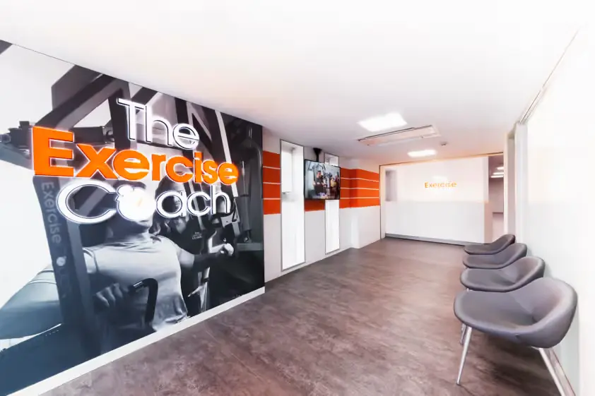 エクササイズコーチ大宮店の入口