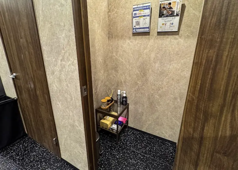 ASPI難波店の更衣室