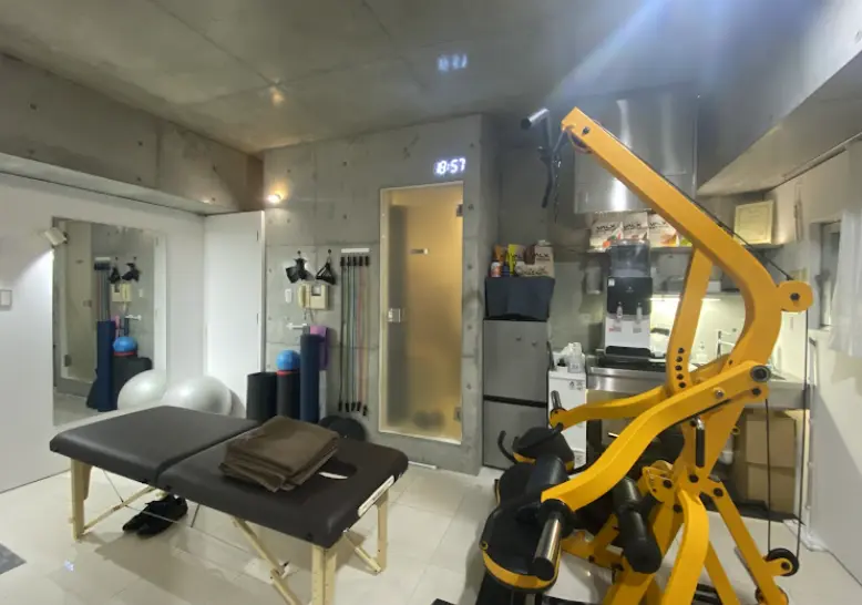 パーソナルジムSTAYGOLD 天満店の店舗内