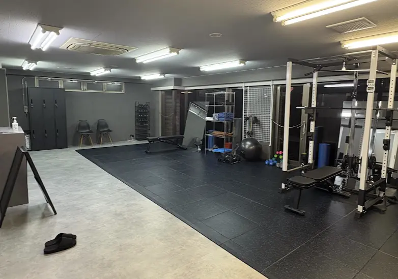 ASPI博多店のジム内画像