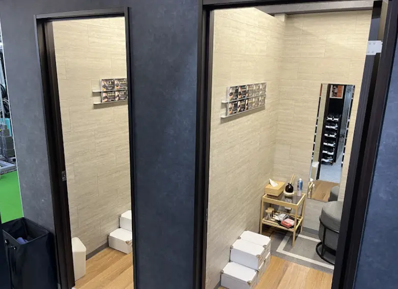 ASPI渋谷店の個室更衣室