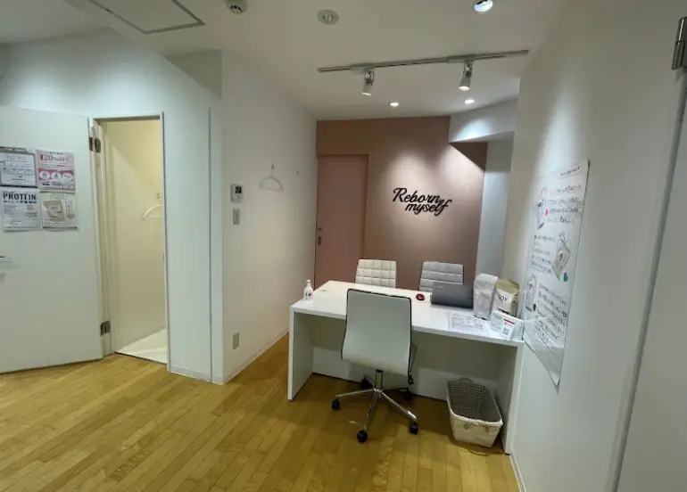 リボーンマイセルフ 金沢店のジム内