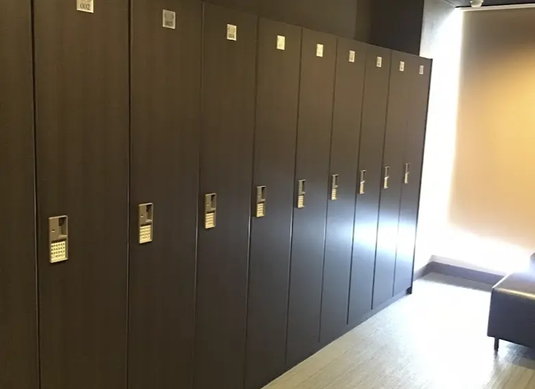 RIZAP金沢店のロッカールーム