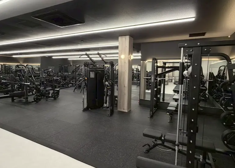 FIT PLACE24 熊本野中店のジム内