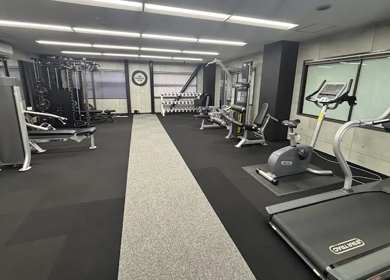 THE PERSONAL GYM 高槻店のジム内