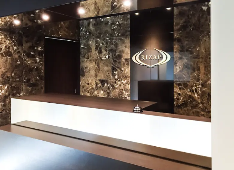 ライザップつくば店のエントランス