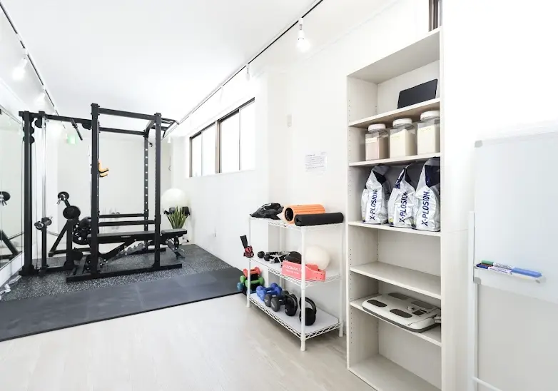 かたぎり塾調布店のジム内画像