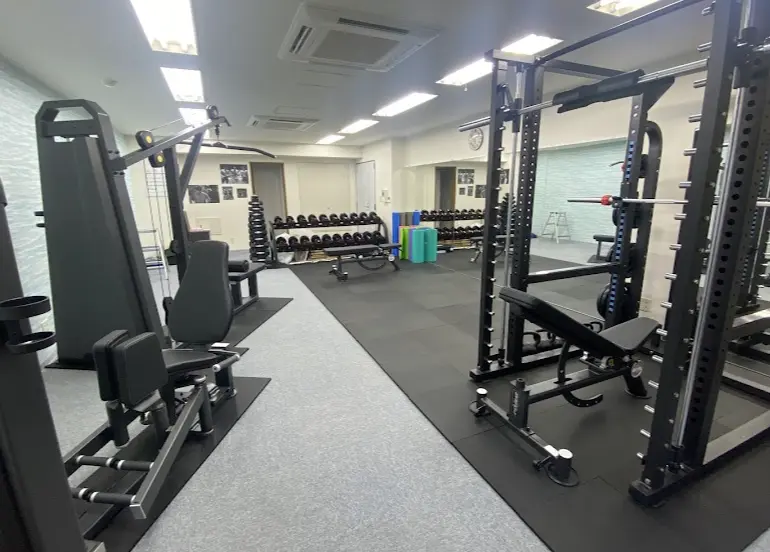 BUFF Personal GYM 亀戸店のジム内