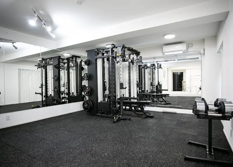 CLIFF GYM 中野坂上店のジム内
