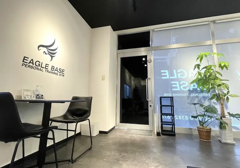 EAGLEBASE 駒込店のジム内