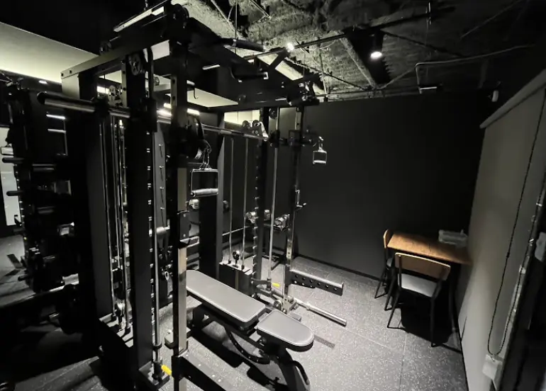 FIT PLACE24 静岡店のジム内