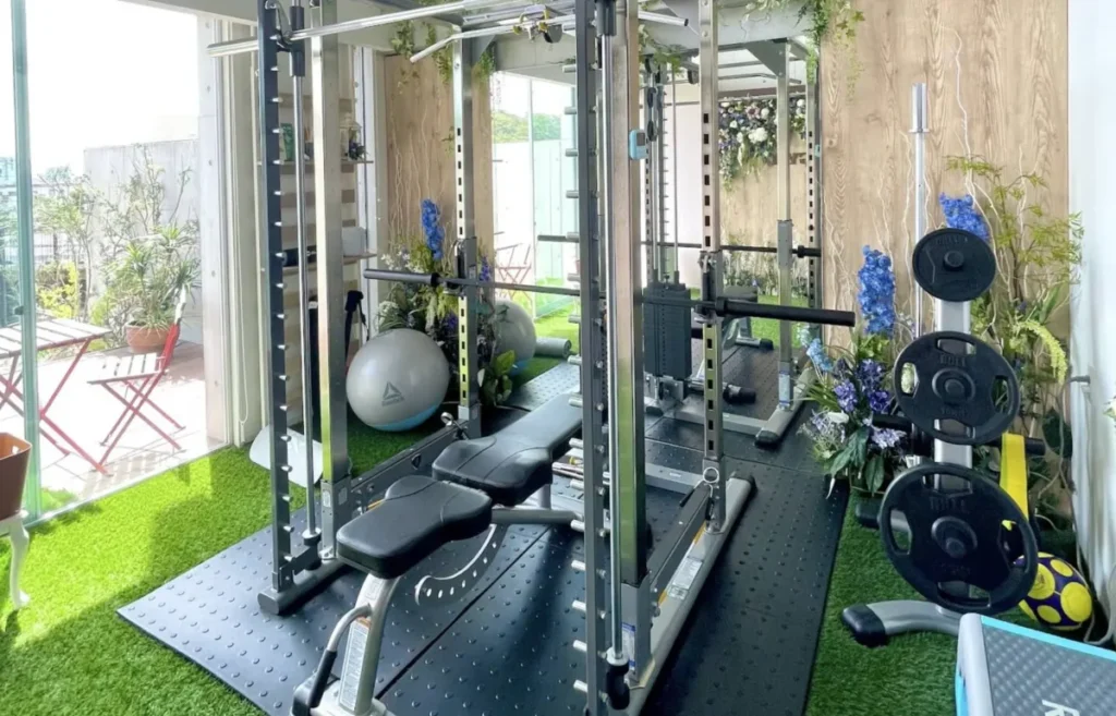 JUNGLE GYM 浜松本店のジム内