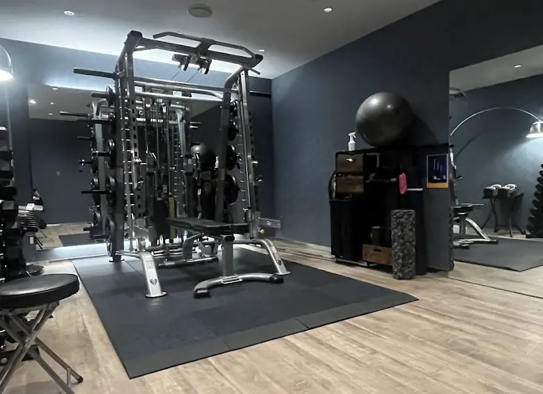 BEYOND川越店のジムスペース