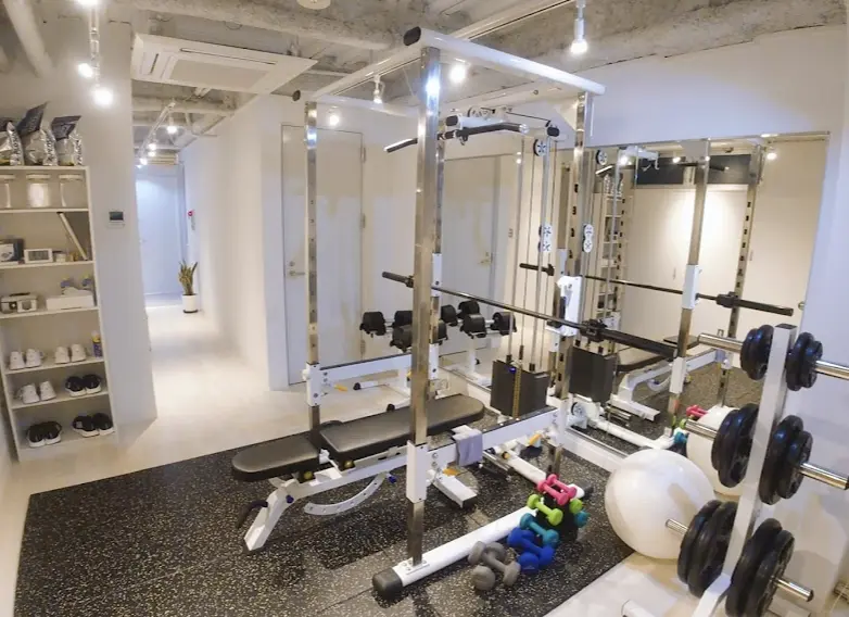かたぎり塾押上店のジムスペース
