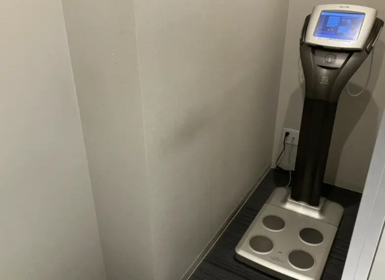 ライザップ本川越店の体組成計