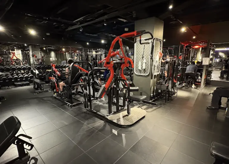 VALX GYM 溝の口のジム内