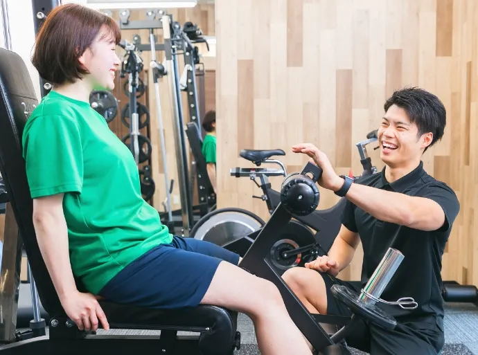 24/7Workoutのパーソナルトレーニング風景