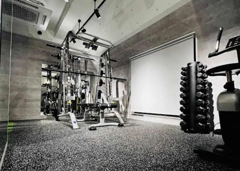 GO'S GYM横浜元町店のジム内画像