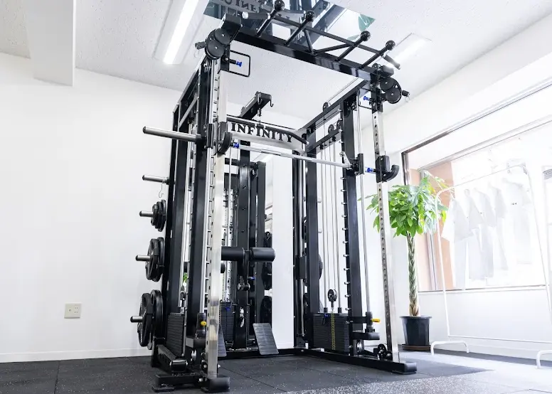 HIOHパーソナルジムのジム内画像