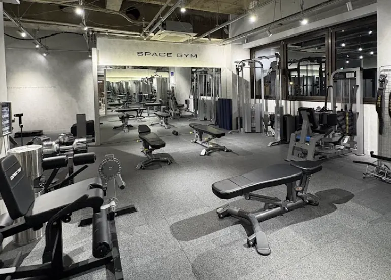 SPACE GYM 田町三田店のジム内