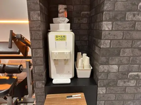 エクササイズコーチ三宮店のウォーターサーバー