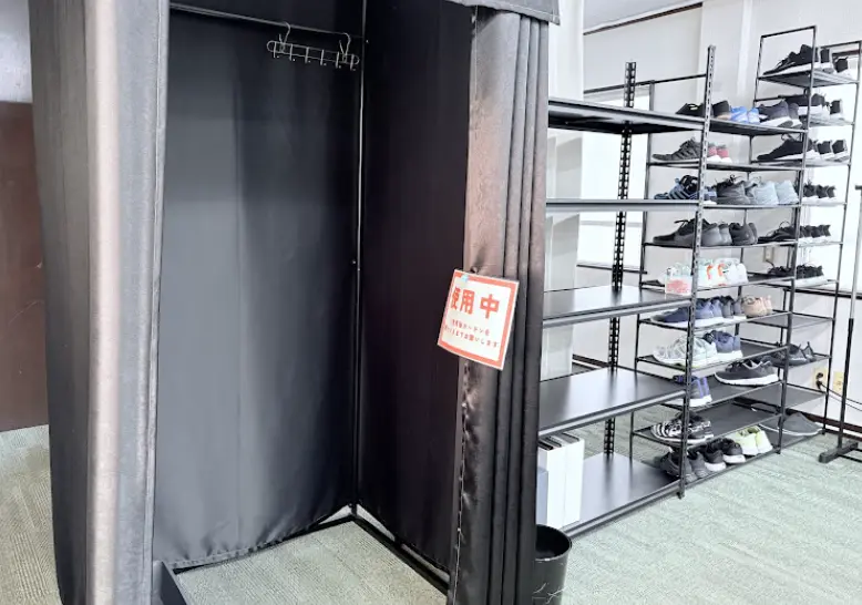 グッドライフジム成増店の更衣スペース