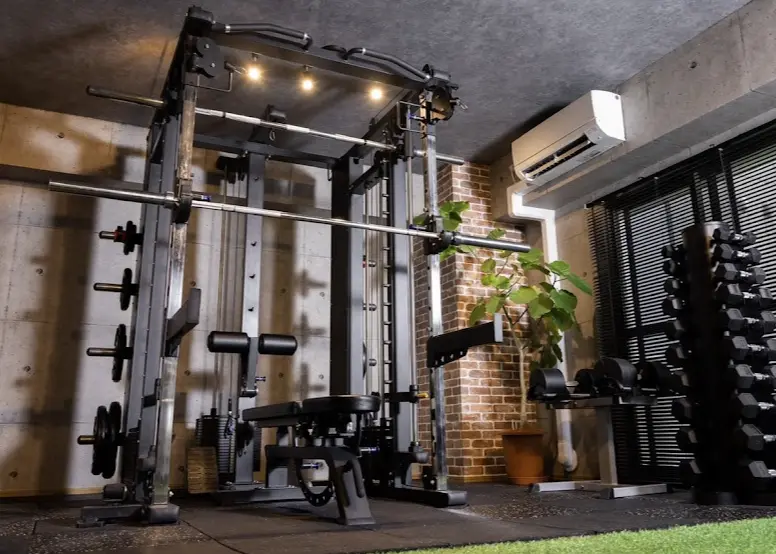 INFINITY代々木・南新宿店のジム内の様子