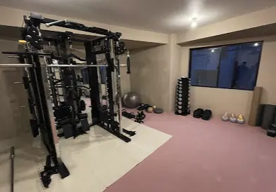 GOODLIFEGYM 西新宿五丁目店