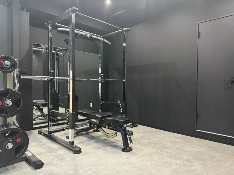 THE PERSONAL GYM 府中店のジム内スペース