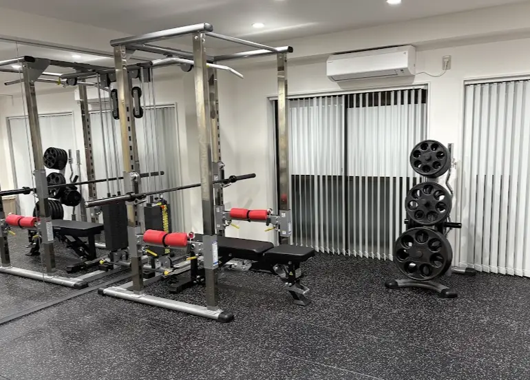MIYAZAKI GYM 西馬込店のジム内