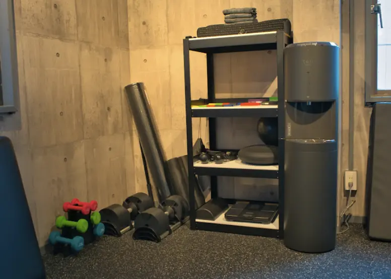 STLiNE桜上水店のジム内