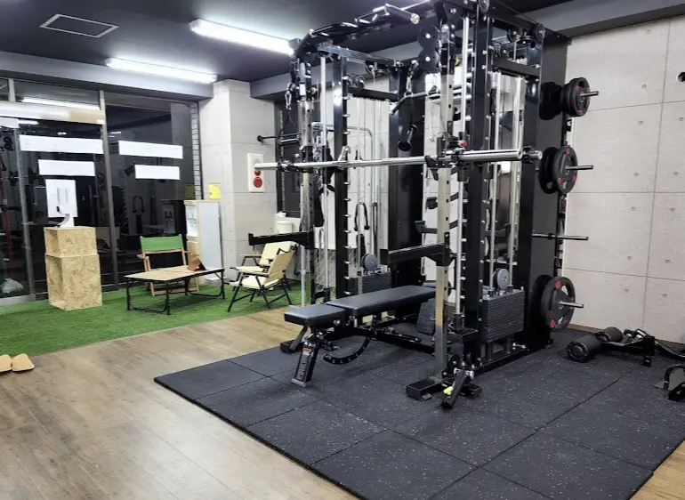 GOODLIFEGYM 北越谷店のジム内画像