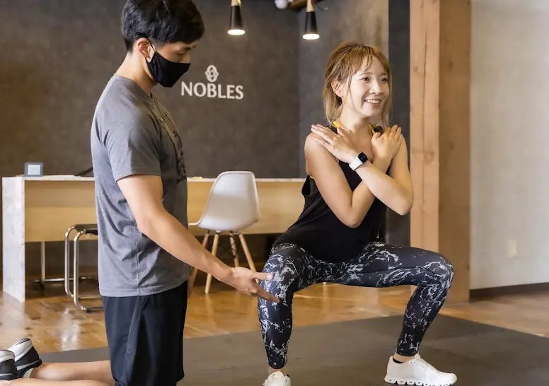 NOBLES 春日井店のパーソナルトレーニングの様子