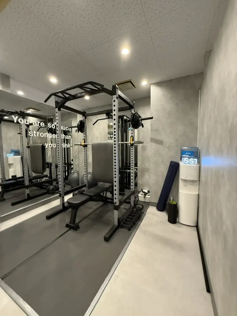 UNDEUX SUPERBODY LIFE千葉スタジオのジム内画像