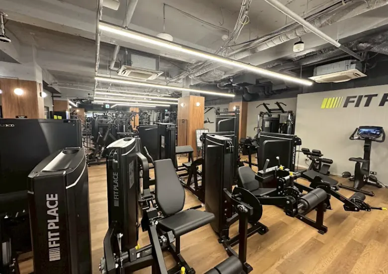 FIT PLACE24 西台店のジム内画像