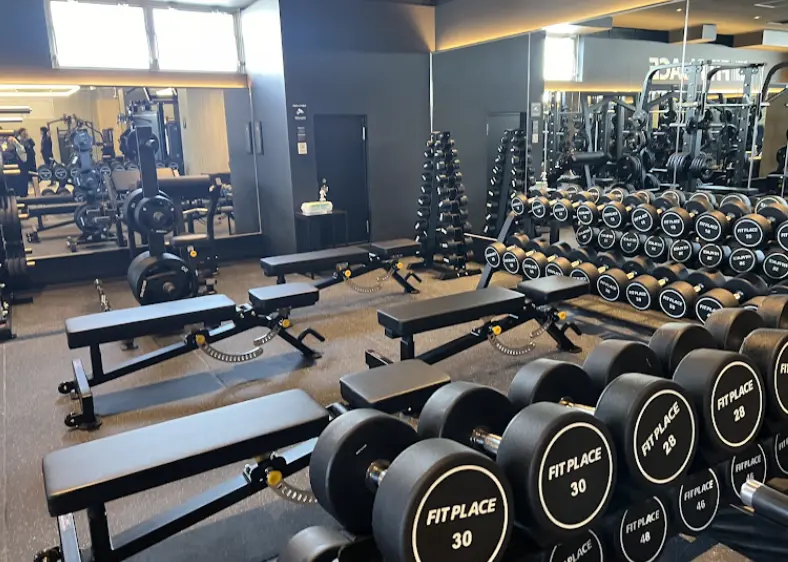 FITPLACE24 大船店のジム内画像