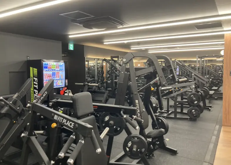 FITPLACE24 淡路店のジム内画像