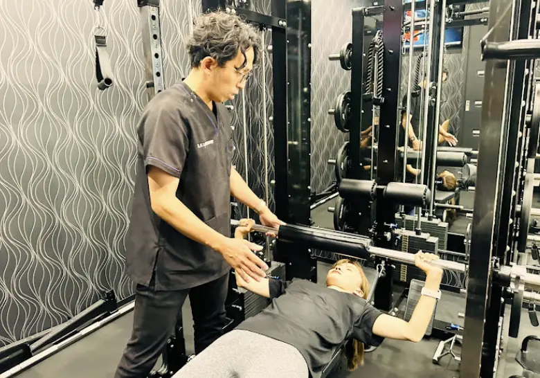 PBCR N.S 大鳥居本店のパーソナルトレーニングの様子