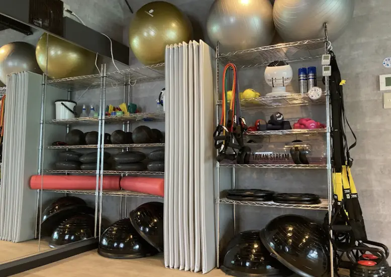 TRIセミパーソナルジムのジム内画像