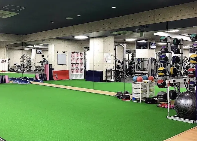 VADY PLUS 玉造のジム内画像