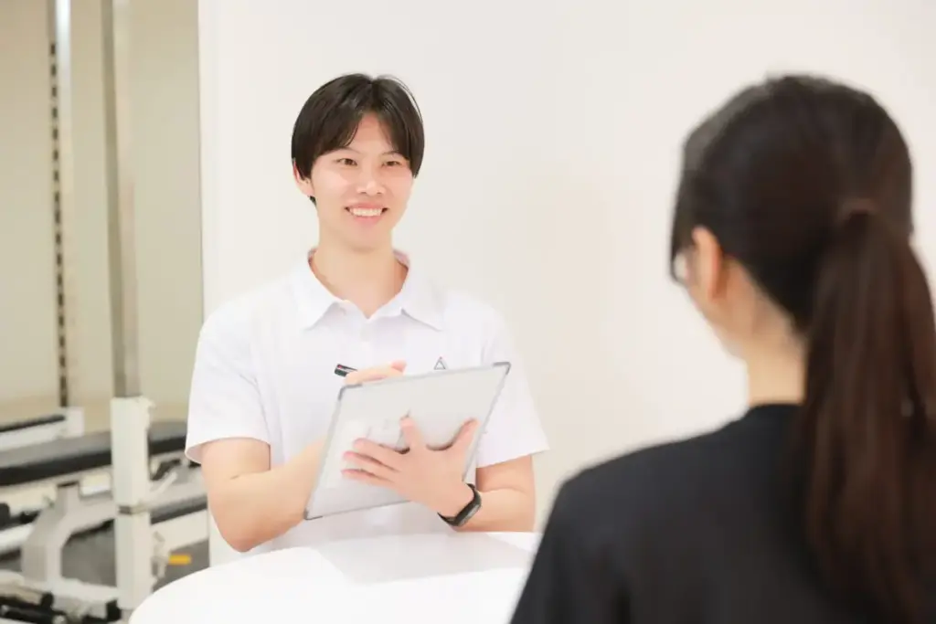 かたぎり塾千川店のカウンセリングの様子