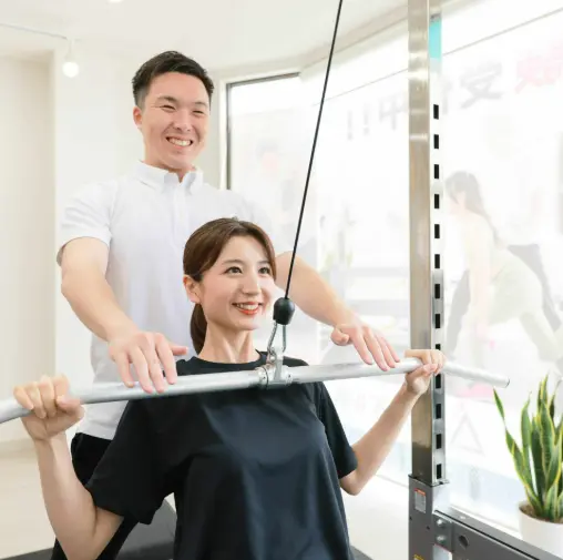 かたぎり塾大阪福島店のパーソナルトレーニングの様子