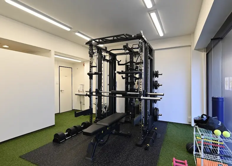 エターナルボディジム 長津田駅前店のジム内画像