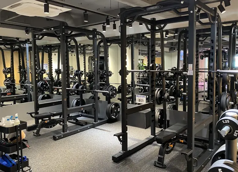 エニタイムフィットネス 保土ヶ谷店のジム内画像